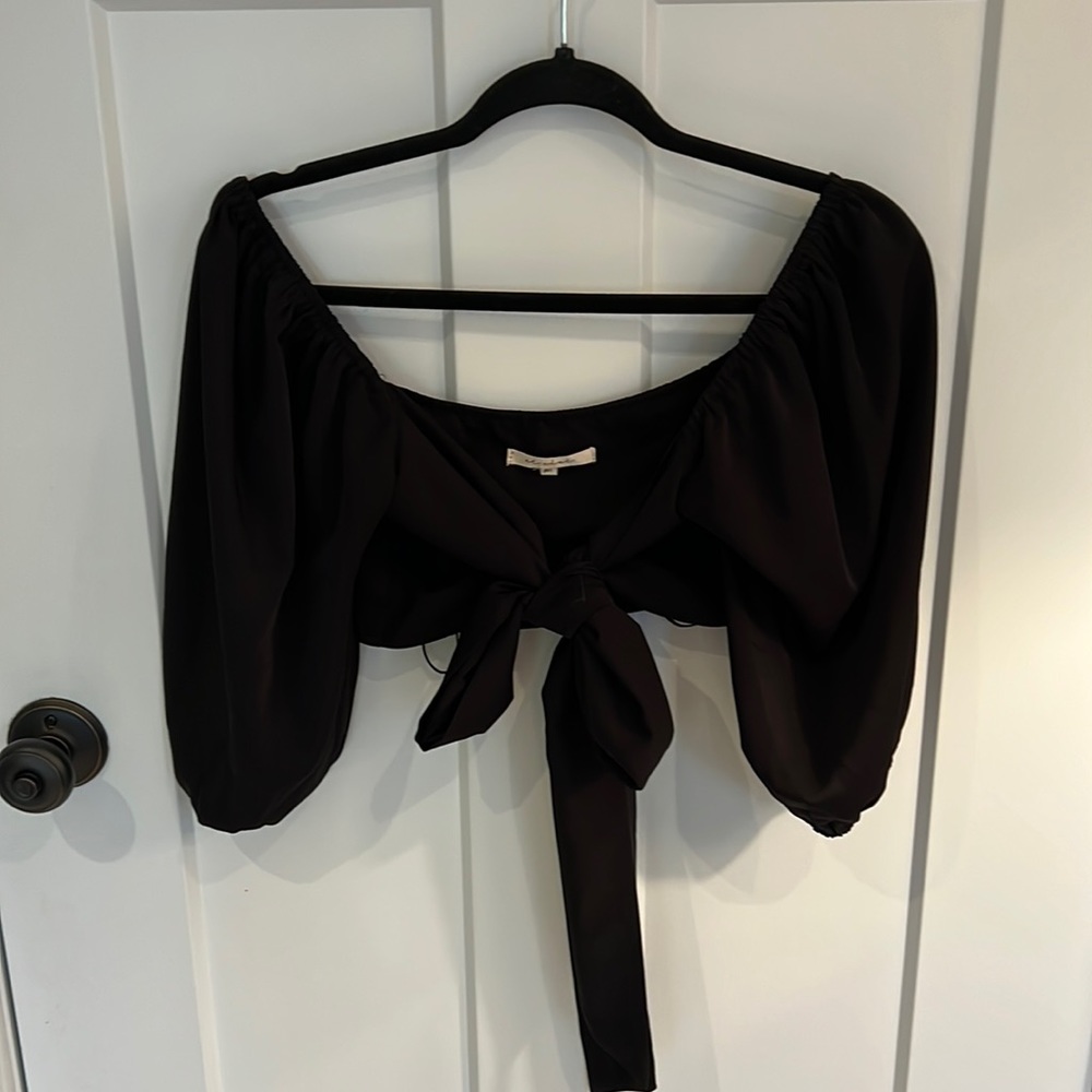 Black tie crop top